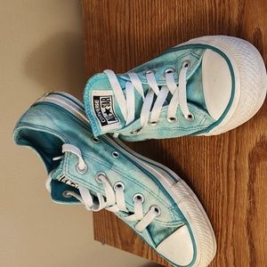 Blue converse size 6 women's
